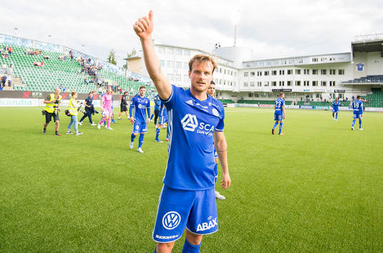 Sundsvalls Eric Larsson jublar