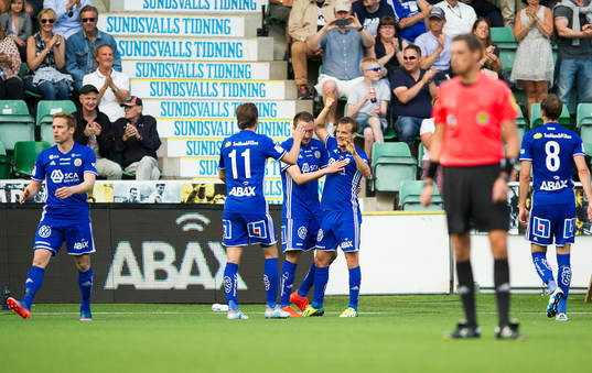 Sundsvalls Eric Larsson jublar