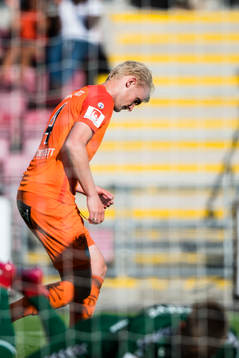 AFC Eskilstunas Ludvig Öhman jublar