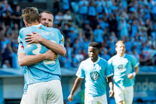 Malmö FFs Mattias Svanberg och Jo Inge Berget jublar