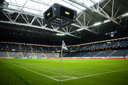 Hörnflagga före  fotbollsmatchen i Allsvenskan mellan AIK