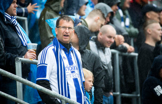 IFK Göteborgs supporter deppar