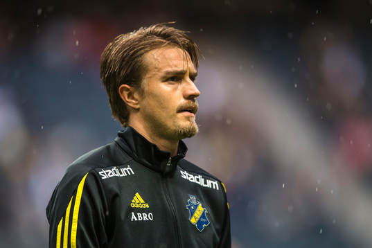 s nyförvärv Rasmus Lindkvist före  fotbollsmatchen i