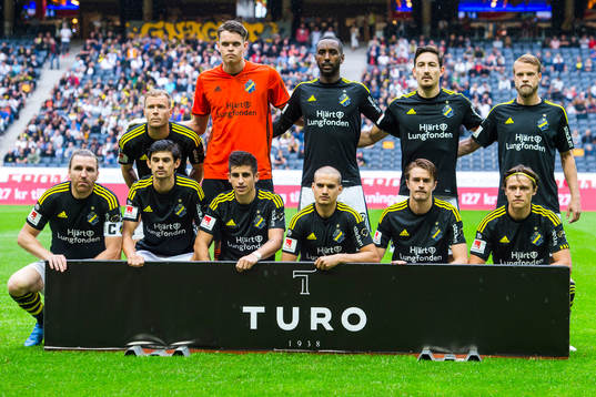 s Per Karlsson, målvakt Oscar Linnér , Henok Goitom ,
