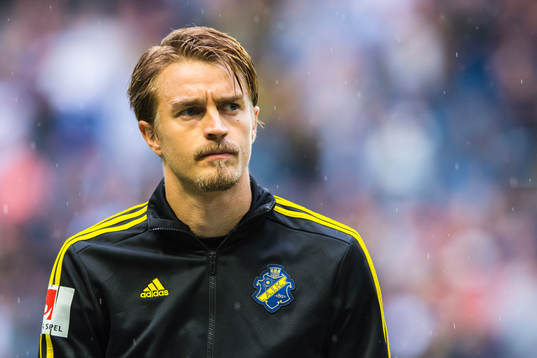 s Rasmus Lindkvist före fotbollsmatchen i Allsvenskan