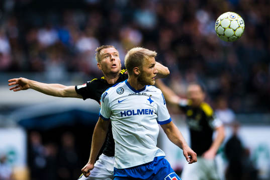 s Per Karlsson och Norrköpings Sebastian Andersson