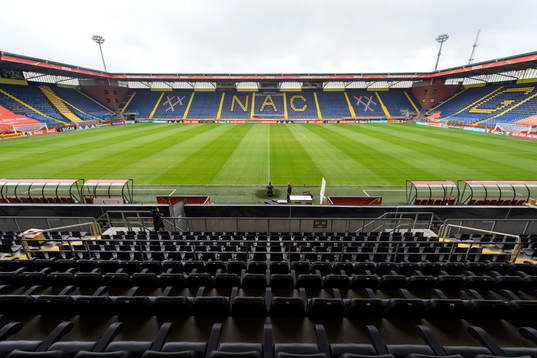 Vy över arenan Rat Verlegh Stadion