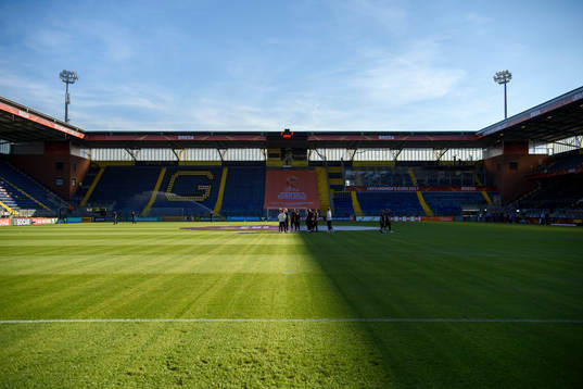 Vy över arenan Rat Verlegh Stadion
