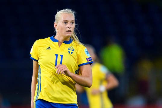 Sveriges Stina Blackstenius i fotbollsmatchen mellan