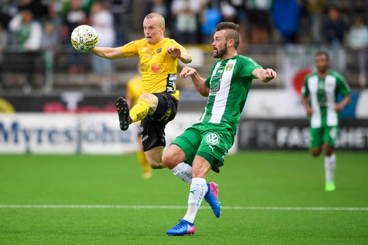 Elfsborgs Daniel Gustavsson och Hammarbys Mads Fenger