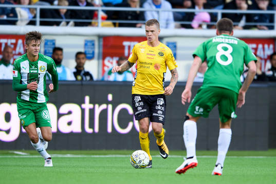 Elfsborgs Samuel Holmén och Hammarbys Leo Bengtsson