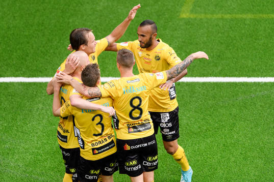 Elfsborgs spelare jublar