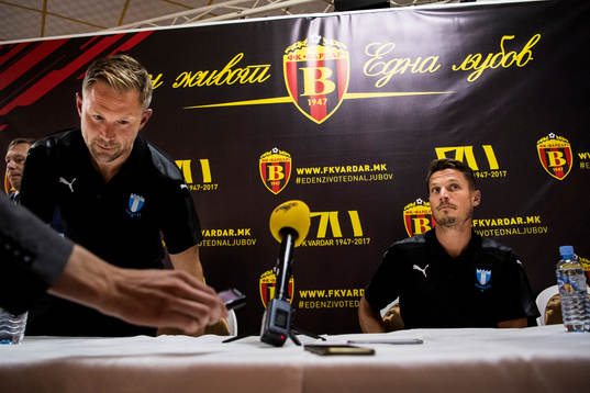 Malmö FFs tränare Magnus Pehrsson och Markus Rosenberg