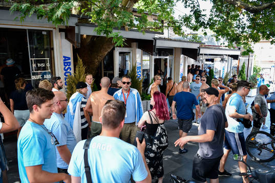 Malmö FFs supportrar på baren Maf Maf