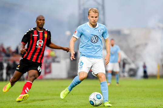 Vardars Johnatan Boareto Dos Reis och Malmö FFs Oscar