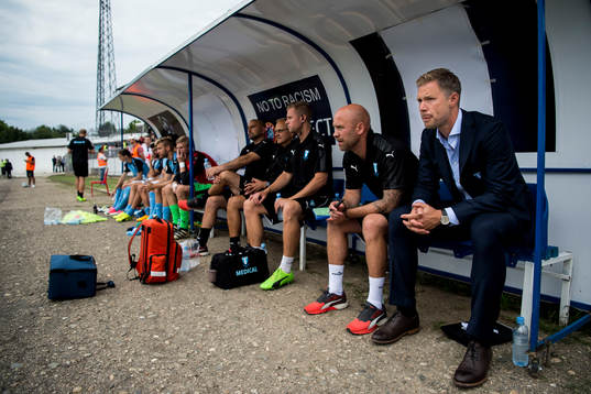 Malmö FFs tränare Magnus Pehrsson och assisterande