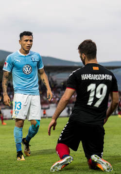 Malmö FFs Yoshimar Yotún är irriterad på Vardars