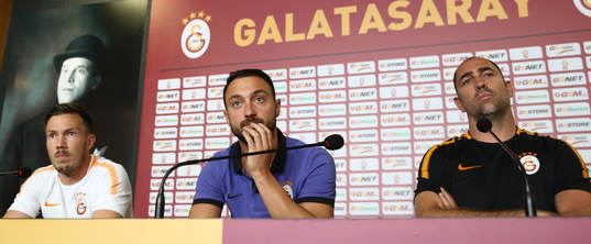 Galatasarays tränare Igor Tudor (höger)