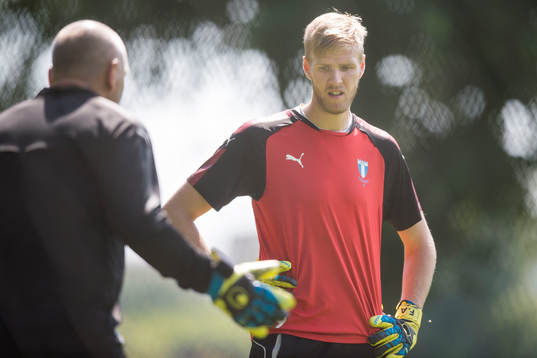 Malmö FFs målvaktstränaren Jonnie Fedel och målvakt
