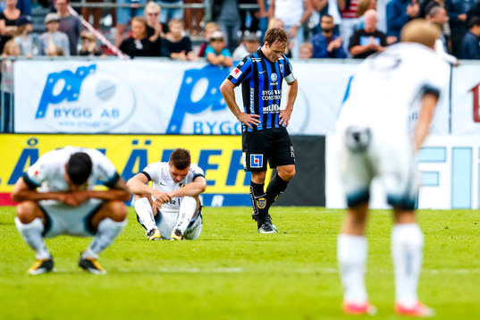 Bläddra bland fler bilder av Fotboll, Allsvenskan, Sirius - Häcken