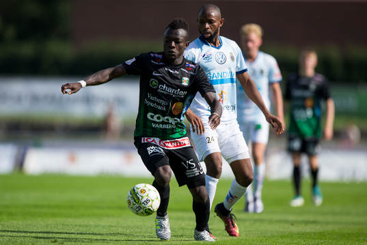 Varbergs Thomas Boakye mot Gefles René Makondele Muzola