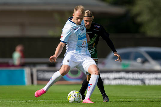 Gefles Christian Ljungberg mot Varbergs Eric Nilsson