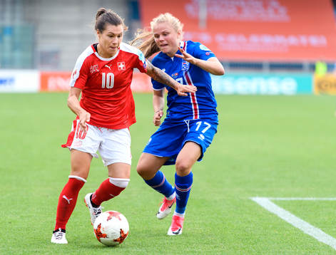 Schweiz Ramona Bachmann och Islands Agla Maria