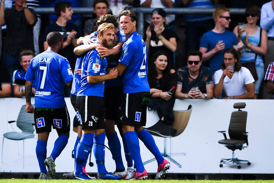 Halmstads spelare jublar