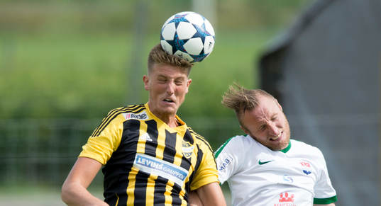 IFK Hässleholms Mohammed Resulovic i matchen i division 2