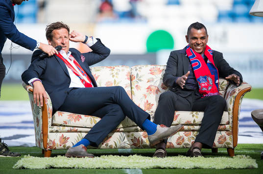 Helsingborgs klubbdirektör Mats-Ola Schulze och Alvaro