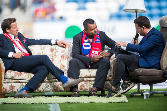 Helsingborgs klubbdirektör Mats-Ola Schulze och Alvaro