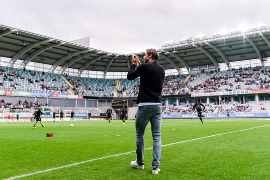 IFK Göteborgs Mattias Bjärsmyr före  fotbollsmatchen i