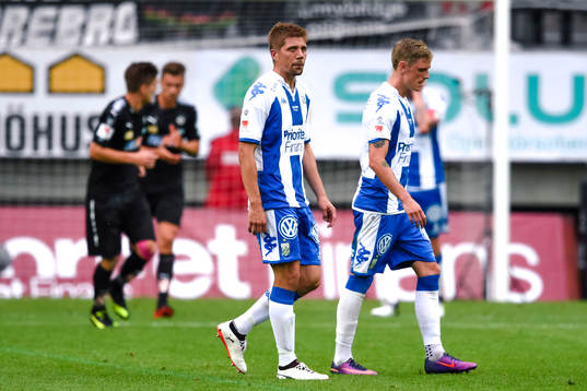IFK Göteborgs Mikael Boman och Sören Rieks deppar