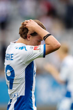 IFK Göteborgs August Erlingmark deppar
