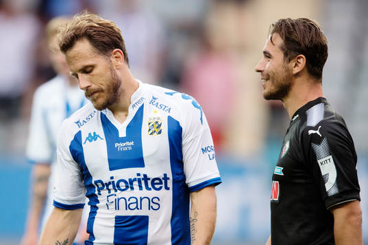 IFK Göteborgs Tobias Hysén deppar och Örebros Nordin