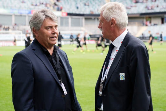 Thomas Wernerson och IFK Göteborgs ordförande Frank