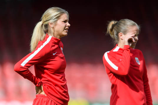 Andrine Hegerberg på en träning med det norska landslaget