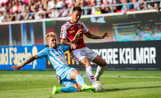 Kalmars Melker Hallberg och AFC Eskilstunas Daniel