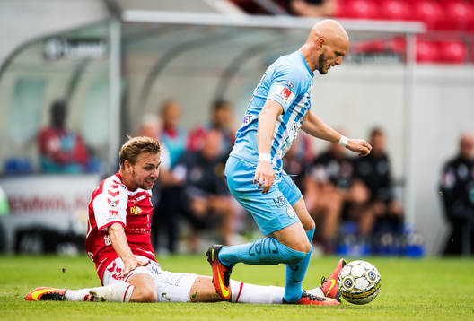 Kalmars Jonathan Ringoch AFC Eskilstunas Zourab Tsiskaridze