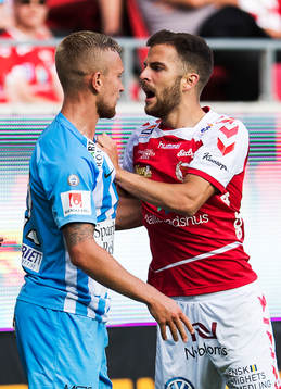 Kalmars Filip Sachpekidis och AFC Eskilstunas Alexander