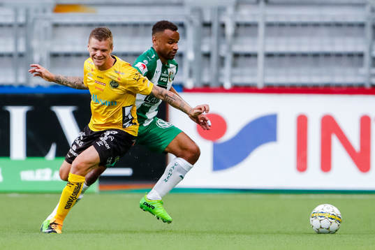 Elfsborgs Samuel Holmén och Hammarbys Serge-Junior