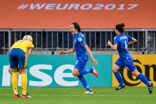 Italiens Daniela Sabatino jublar