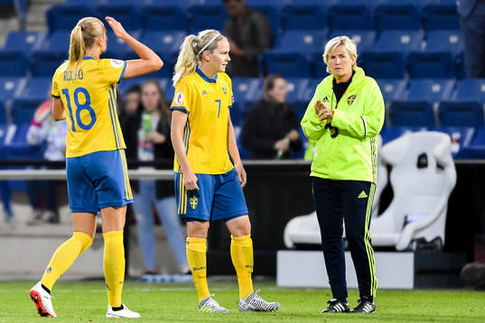 SSveriges Fridolina Rolfö och Lisa Dahlkvist i samtal med