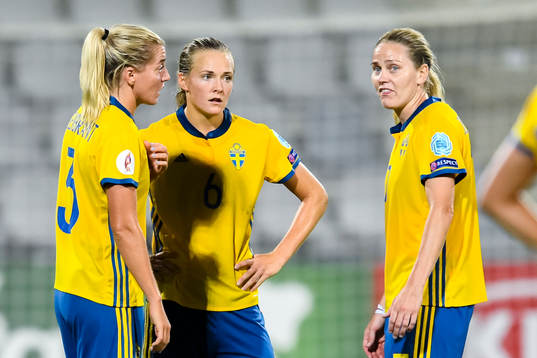Sveriges Linda Sembrant , Magdalena Eriksson och Lisa