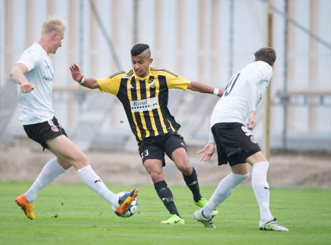 IFK Hässleholms Waed Shaif i matchen i Svenska Cupen