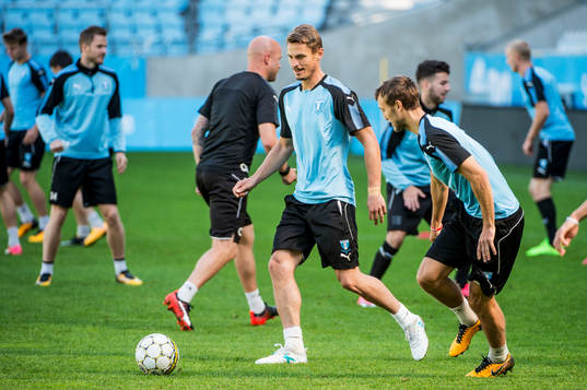 Markus Rosenberg mot Magnus Wolff Eikrem