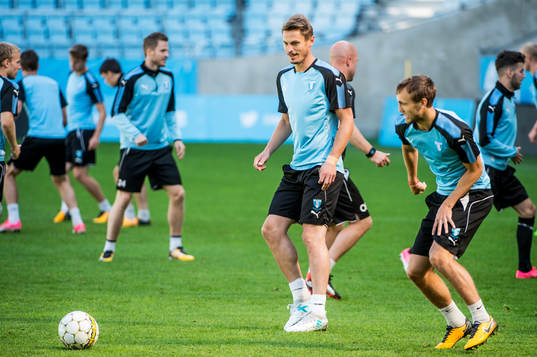 Markus Rosenberg mot Magnus Wolff Eikrem
