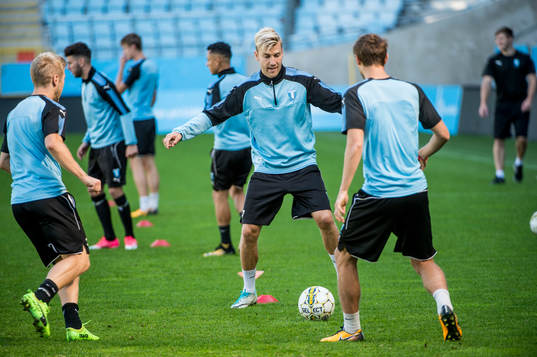 Rasmus Bengtsson mot Anton Tinnerholm och Magnus Wolff