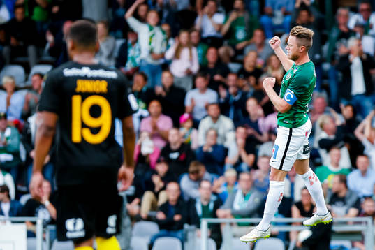 Jönköpings Tommy Thelin jublar