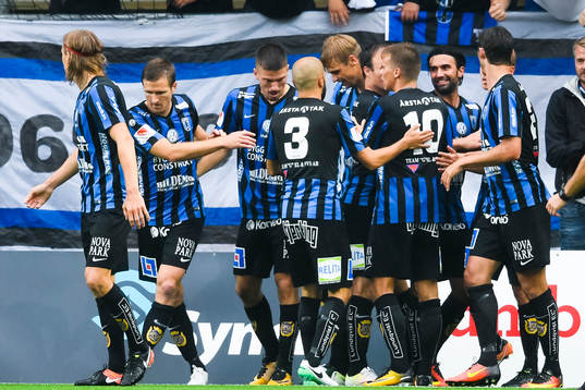 Sirius spelare jublar